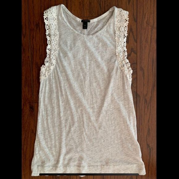 J.Crew lace trim tank top. Size XXS - Picture 2 of 5